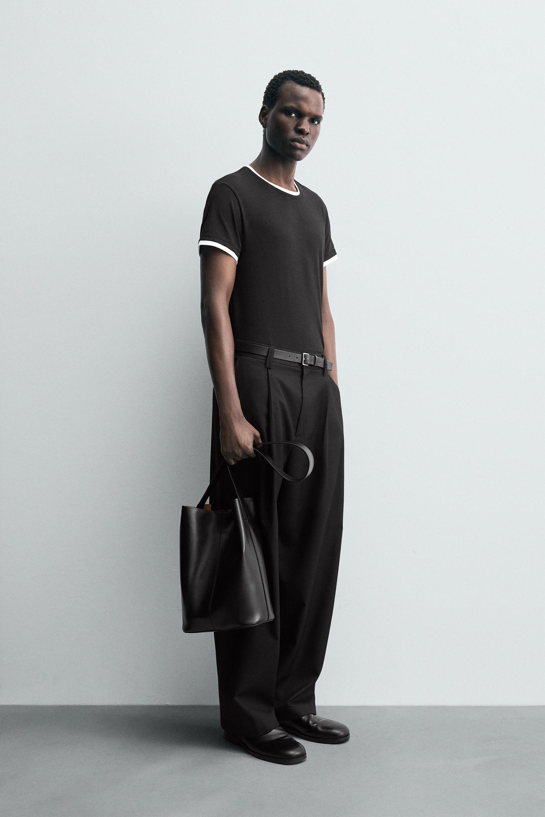 T-SHIRT WITH CONTRAST TRIMS - Image 4