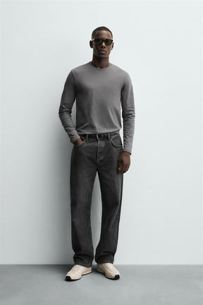 BASIC SLIM FIT T-SHIRT - Image 1