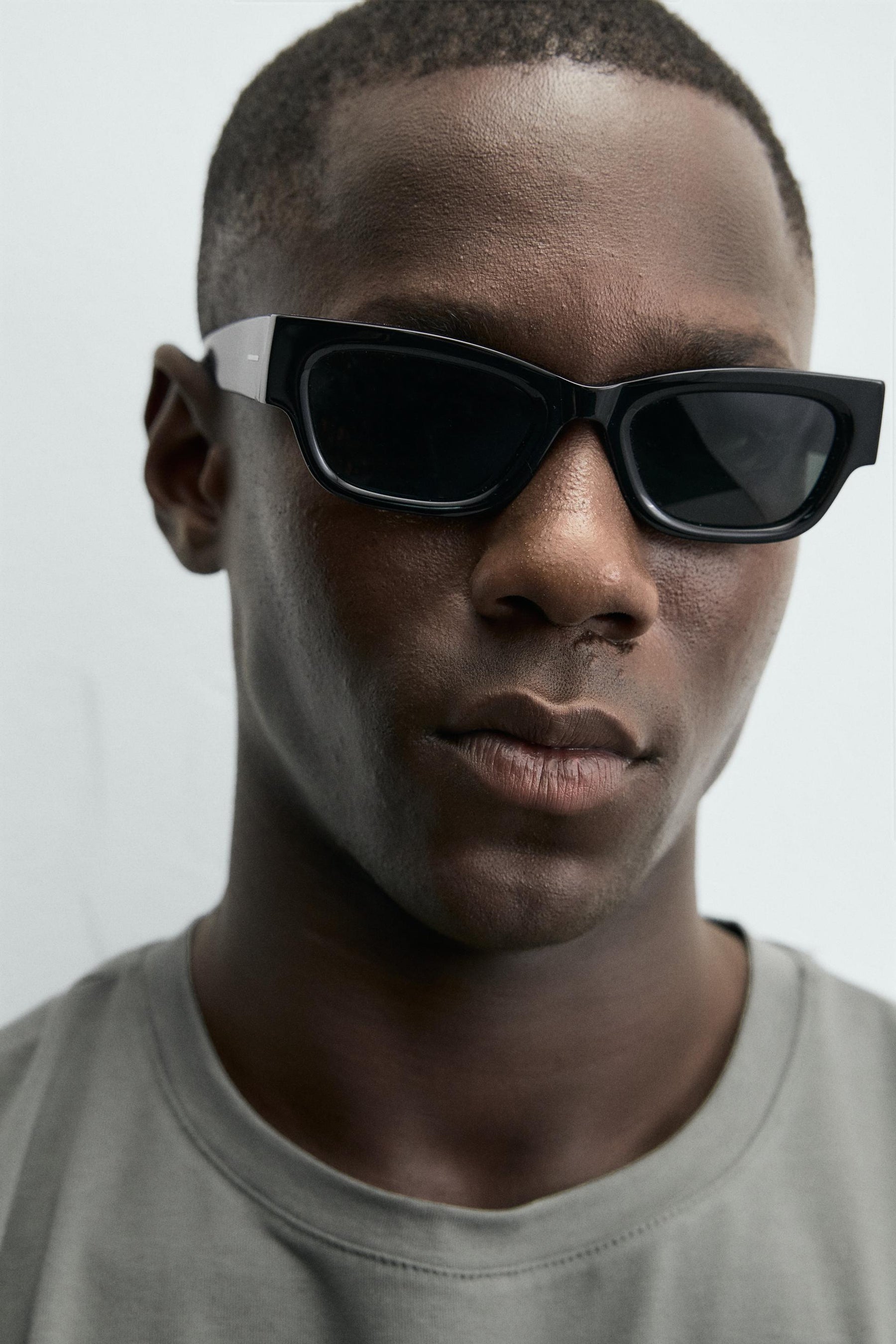 BASIC SLIM FIT T-SHIRT - Image 5