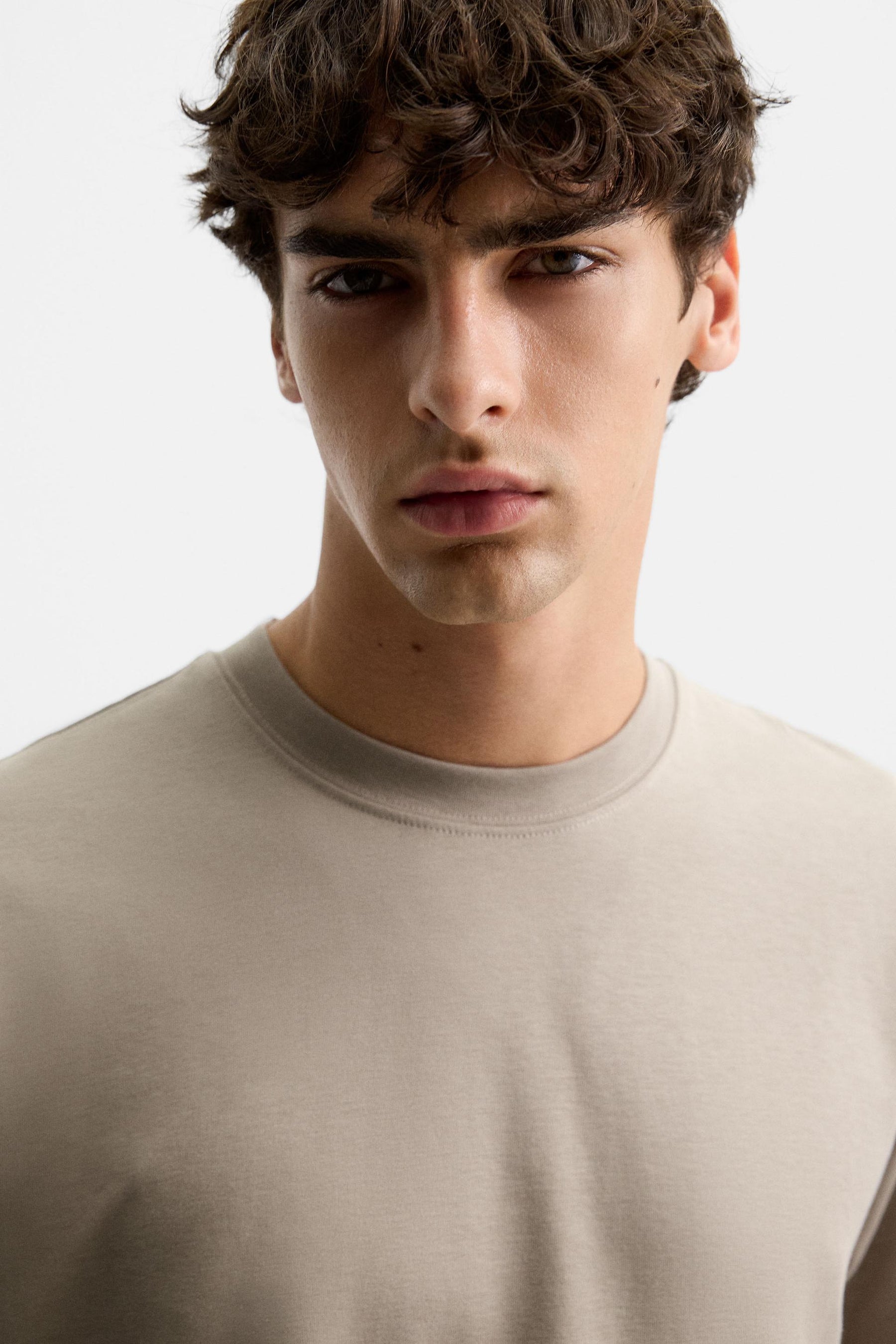 RELAXED FIT INTERLOCK T-SHIRT - Image 5