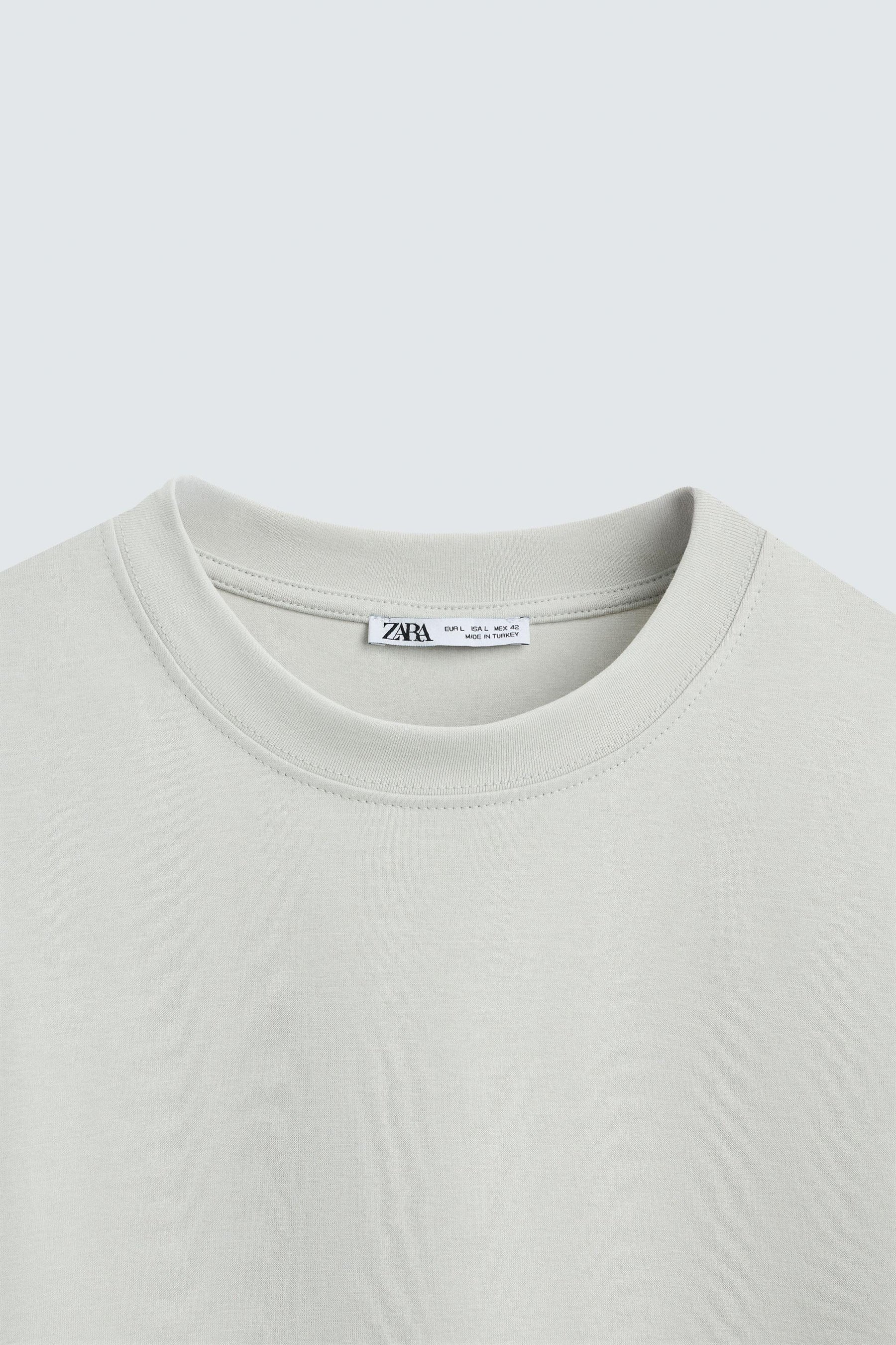 RELAXED FIT INTERLOCK T-SHIRT - Image 8
