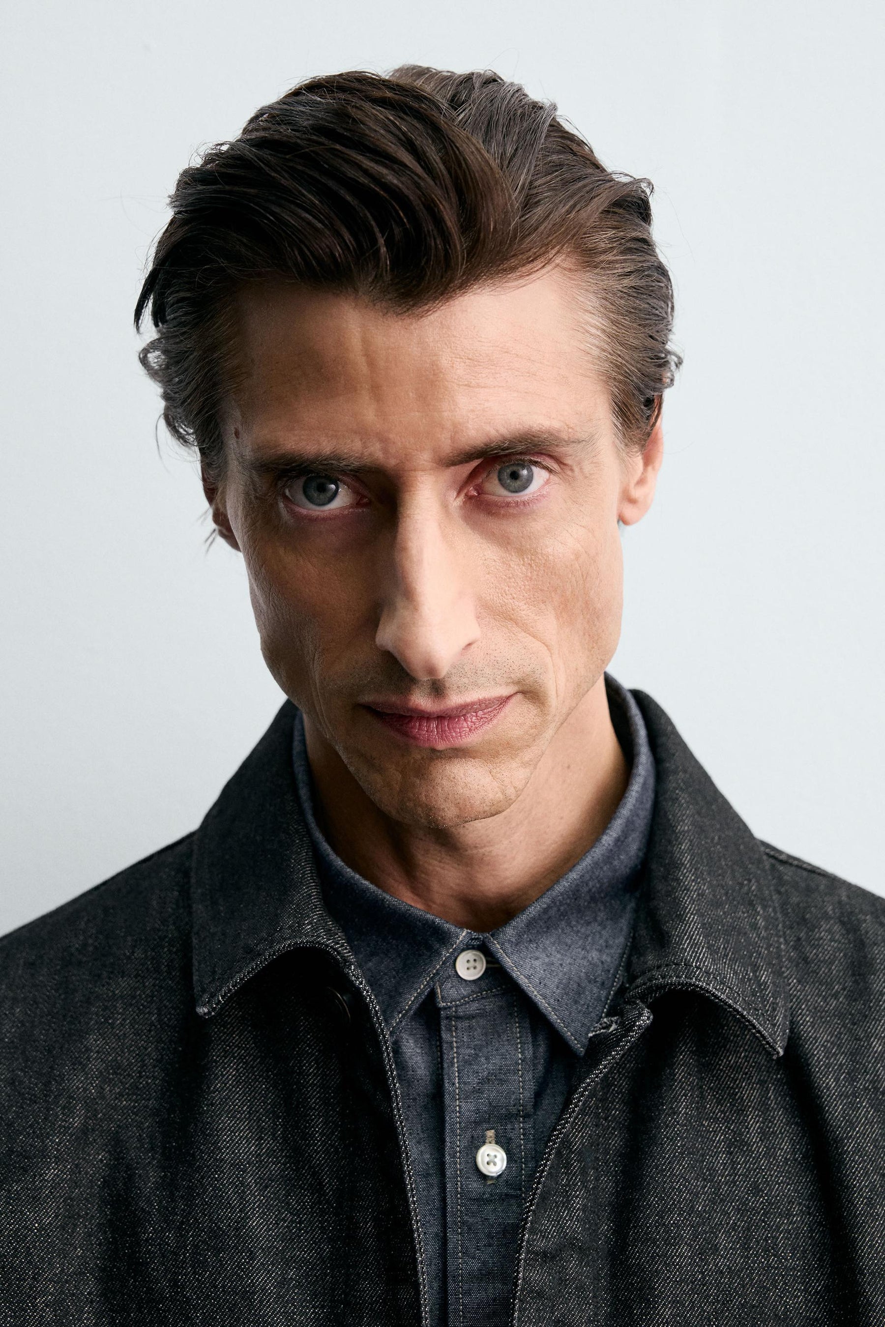 REGULAR FIT DENIM JACKET - Image 6