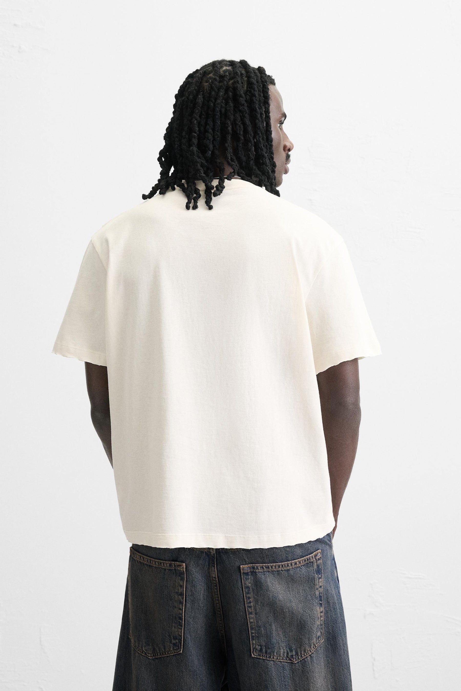 IRREGULAR TEXTURE T-SHIRT - Image 3