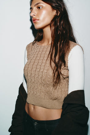 CONTRAST WAISTCOAT SHIRT