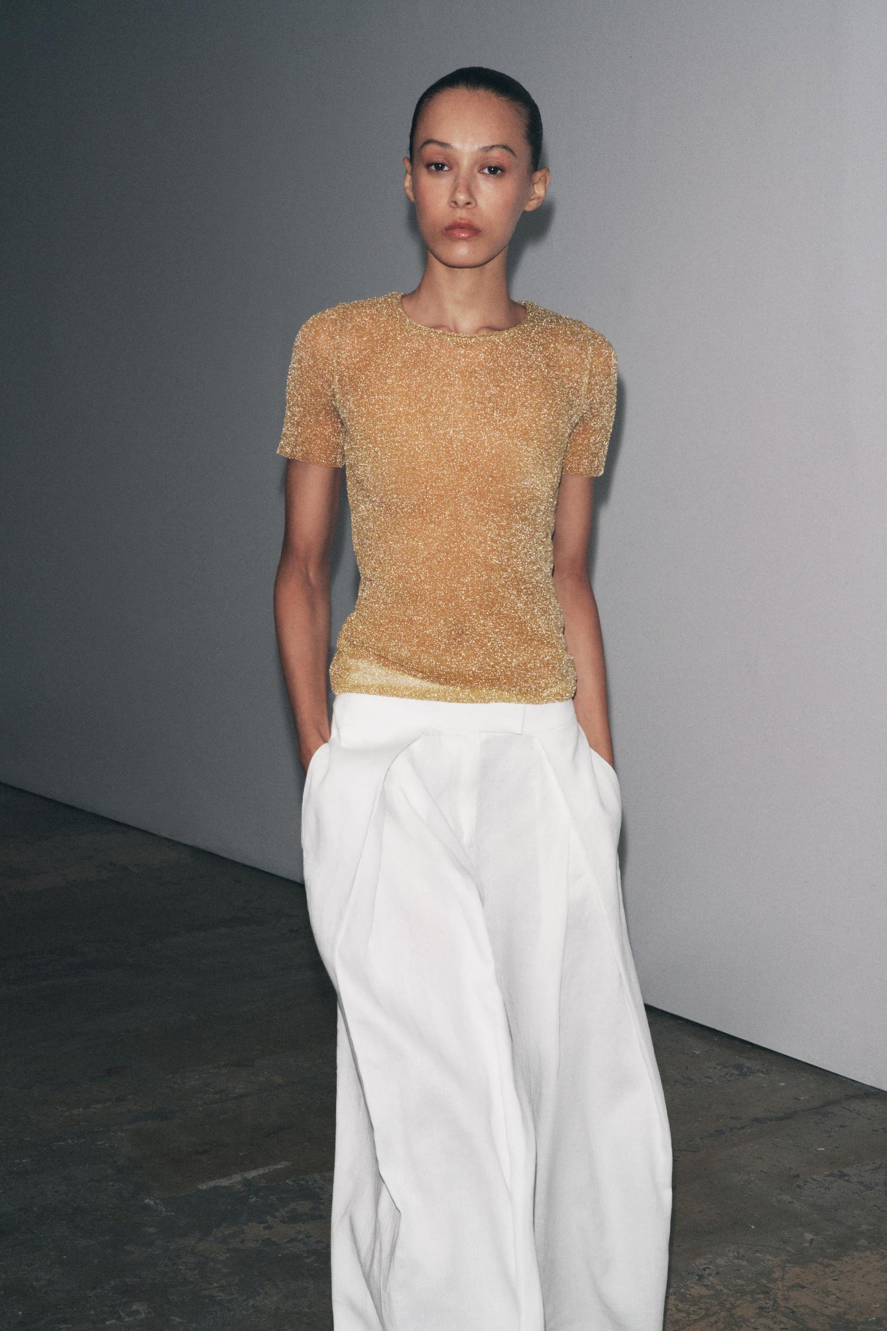 METALLIC SHORT SLEEVE SHIRT