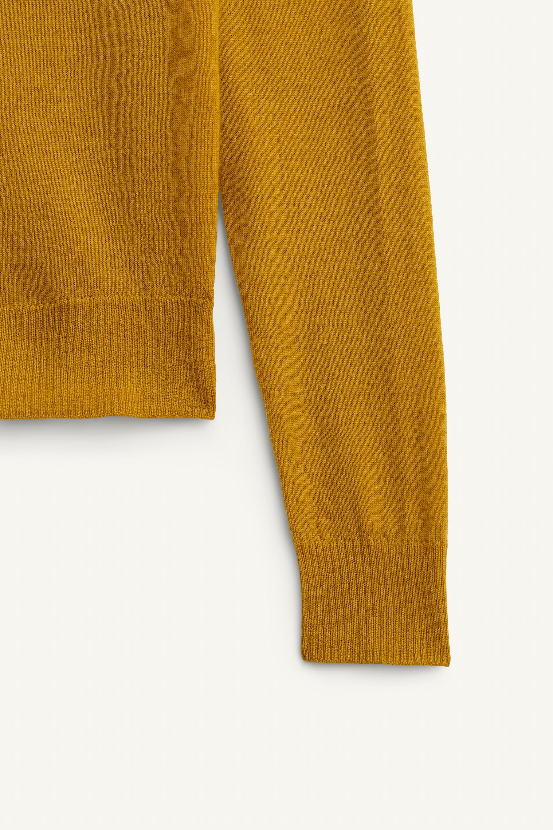 LIMITED EDITION 100% WOOL RUFFLED JACKET - Image 2