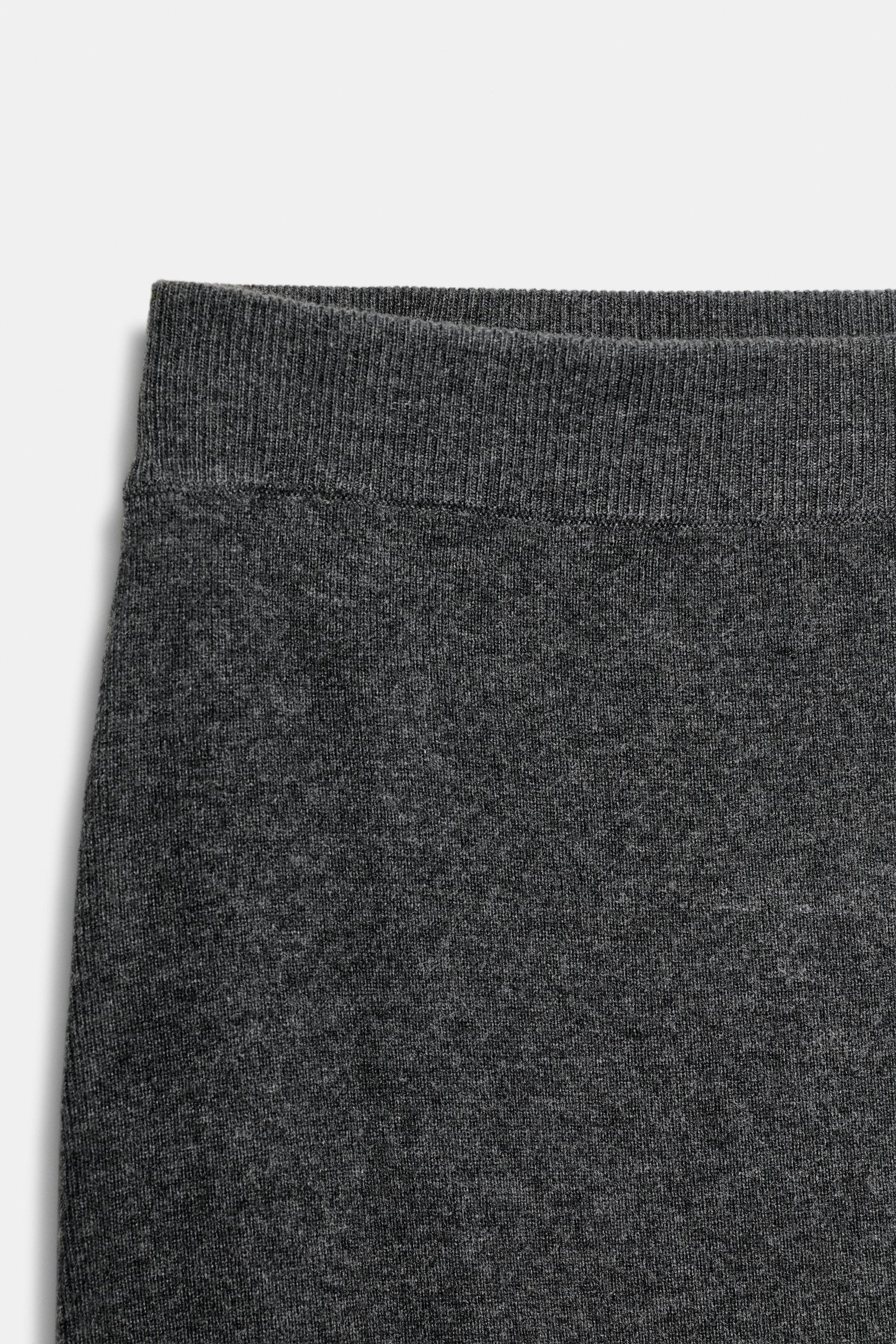 PLAIN KNIT MIDI SKIRT