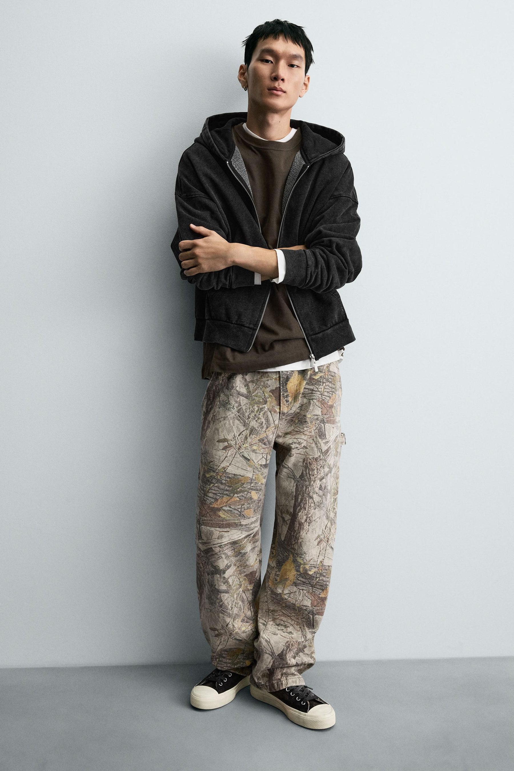 ABSTRACT PRINT CARPENTER TROUSERS - Image 5