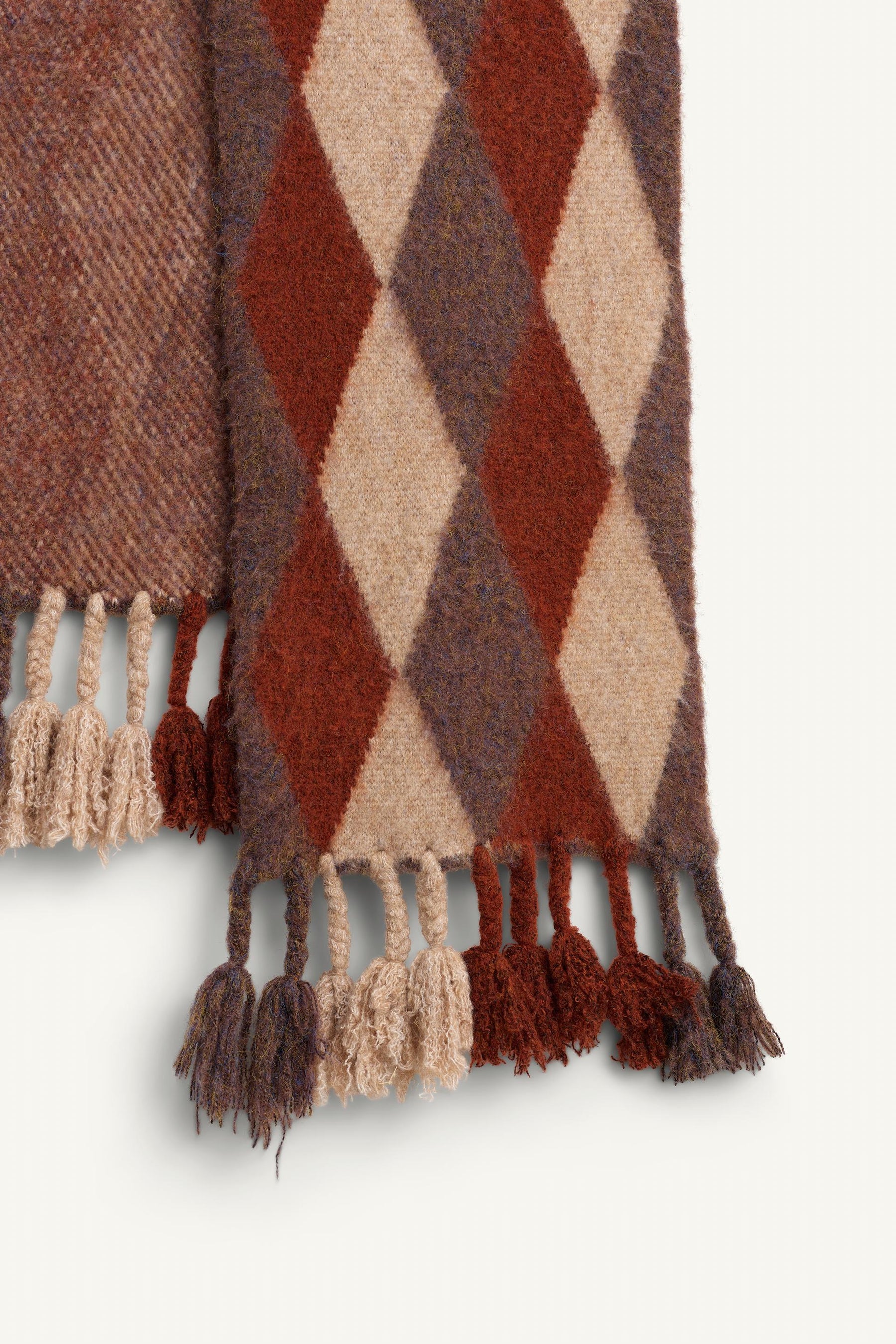 LIMITED EDITION COMBINED DIAMOND SCARF - Image 3