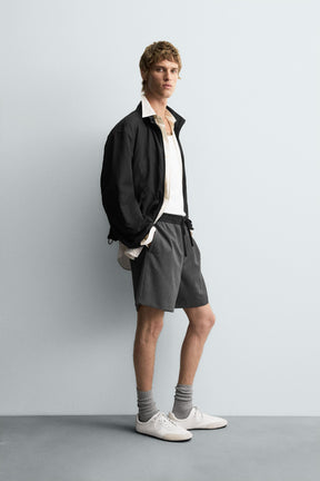 CONTRAST WAIST BERMUDA SHORTS - Image 4