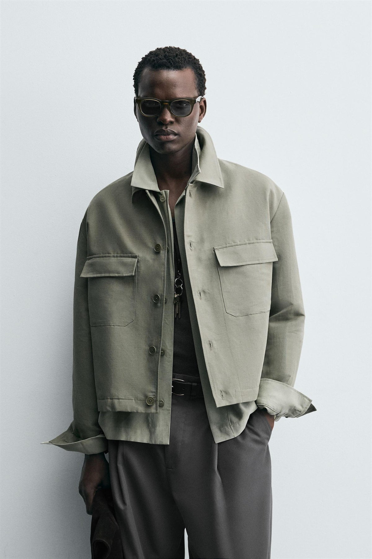 BOXY FIT OVERSHIRT WITH POCKETS - Image 2