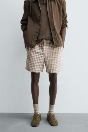 TEXTURED CHECK BERMUDA SHORTS - Image 2