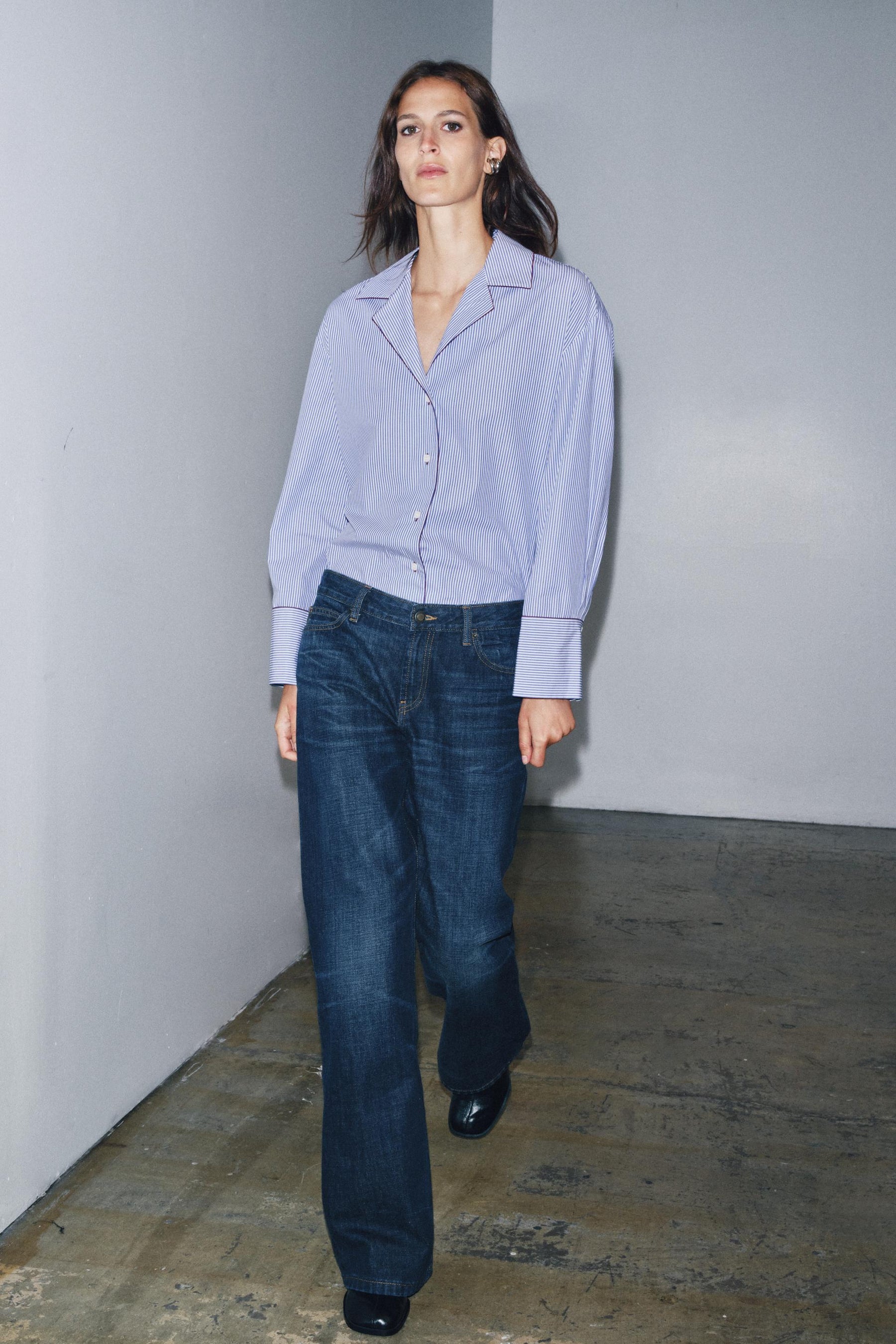 Low-Rise Bootcut Jeans