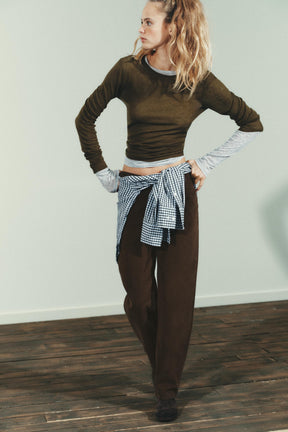 BAGGY MID-WAIST JEANS