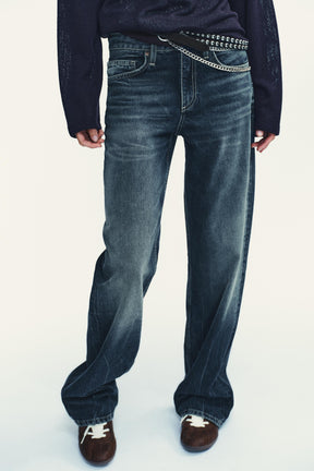 Wide Leg Low-Rise Jeans