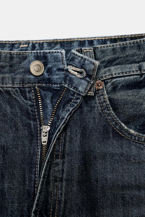 Wide-leg high-waist jeans