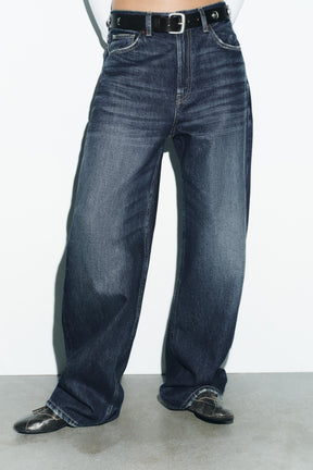 STRAIGHT WIDE HIGH-WAIST JEANS