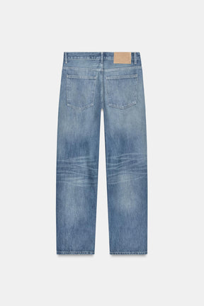 Tapered Baggy Low-Rise Jeans