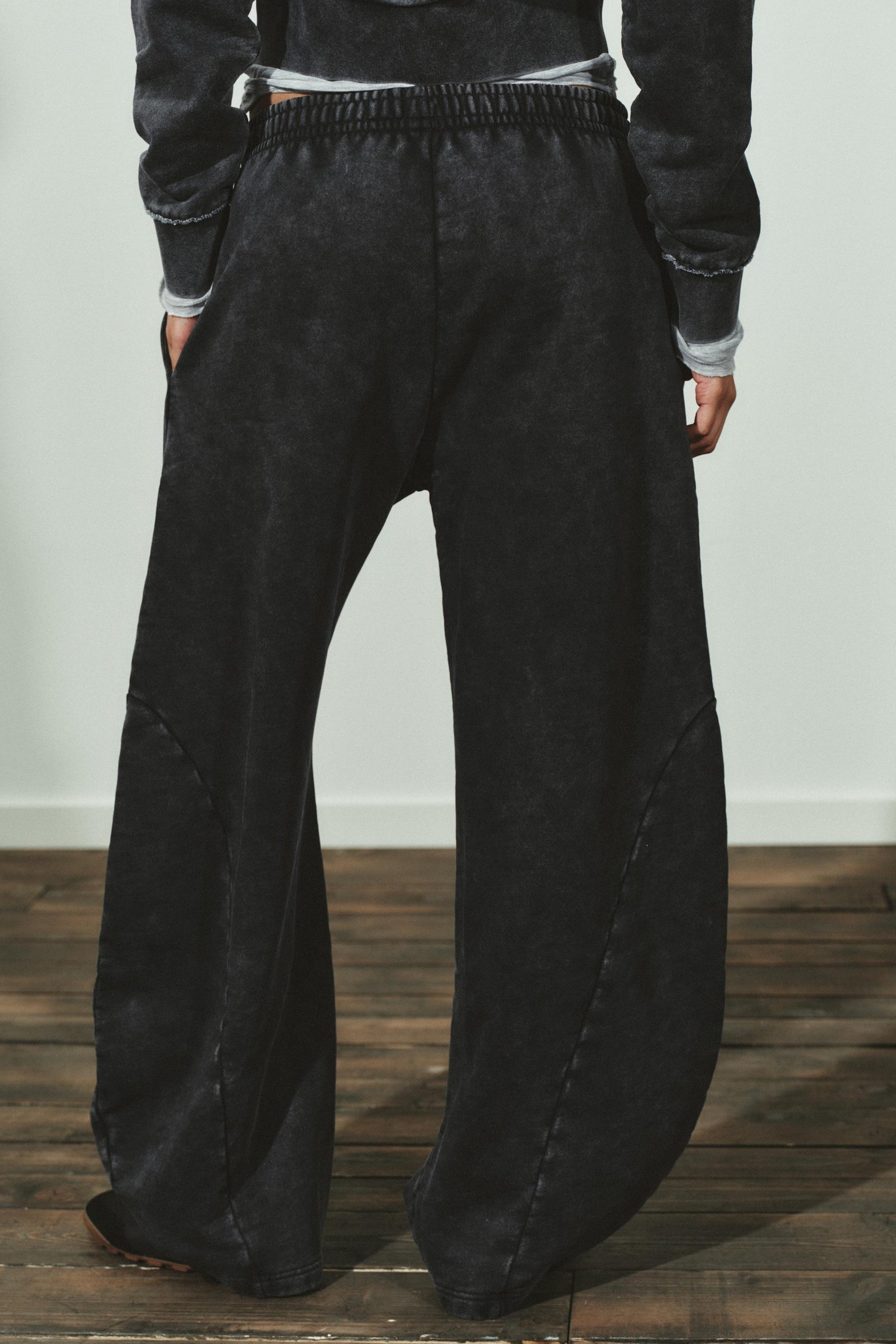 WASHED CARROT TROUSERS