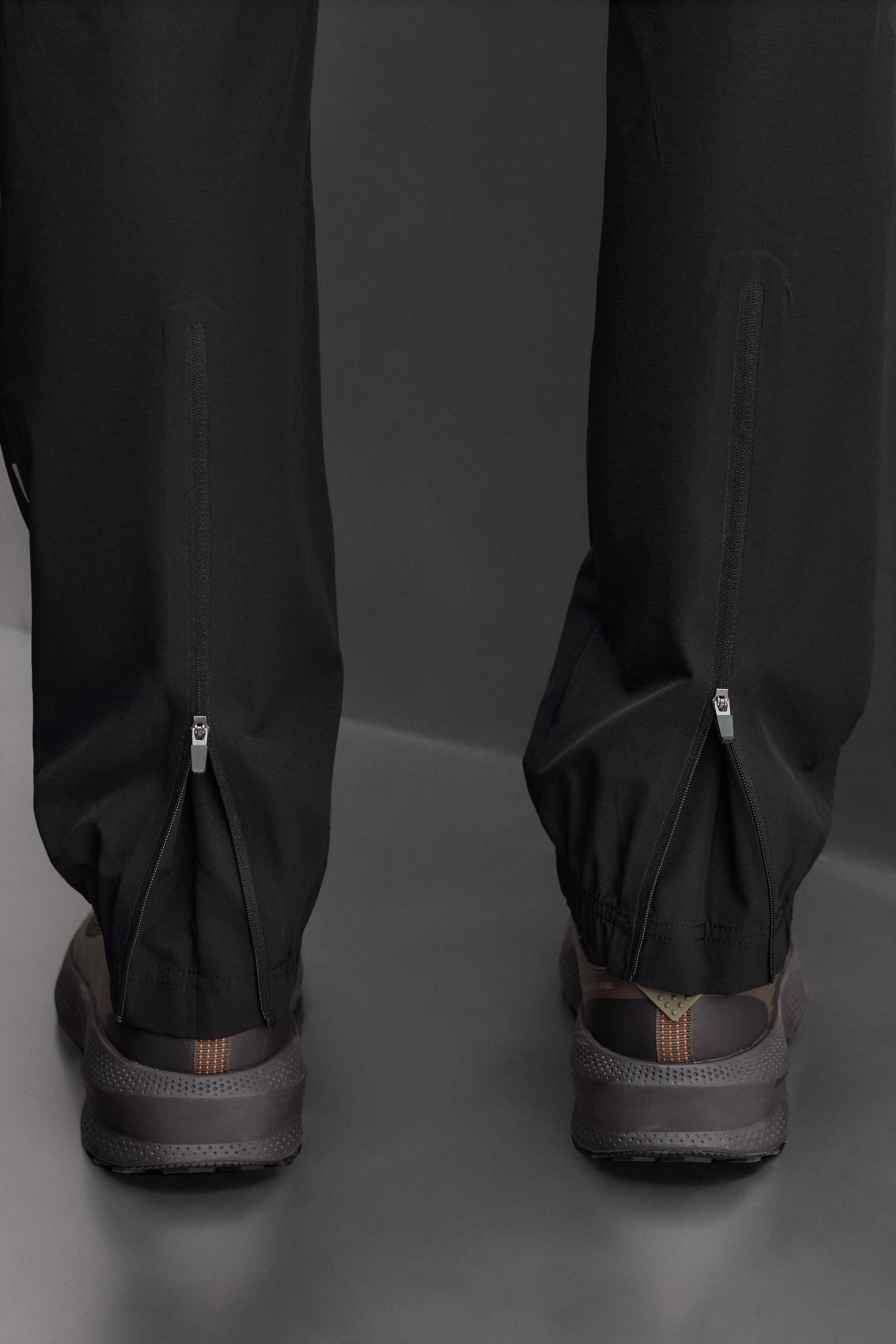 LIGHTWEIGHT TECHNICAL TROUSERS - Image 6