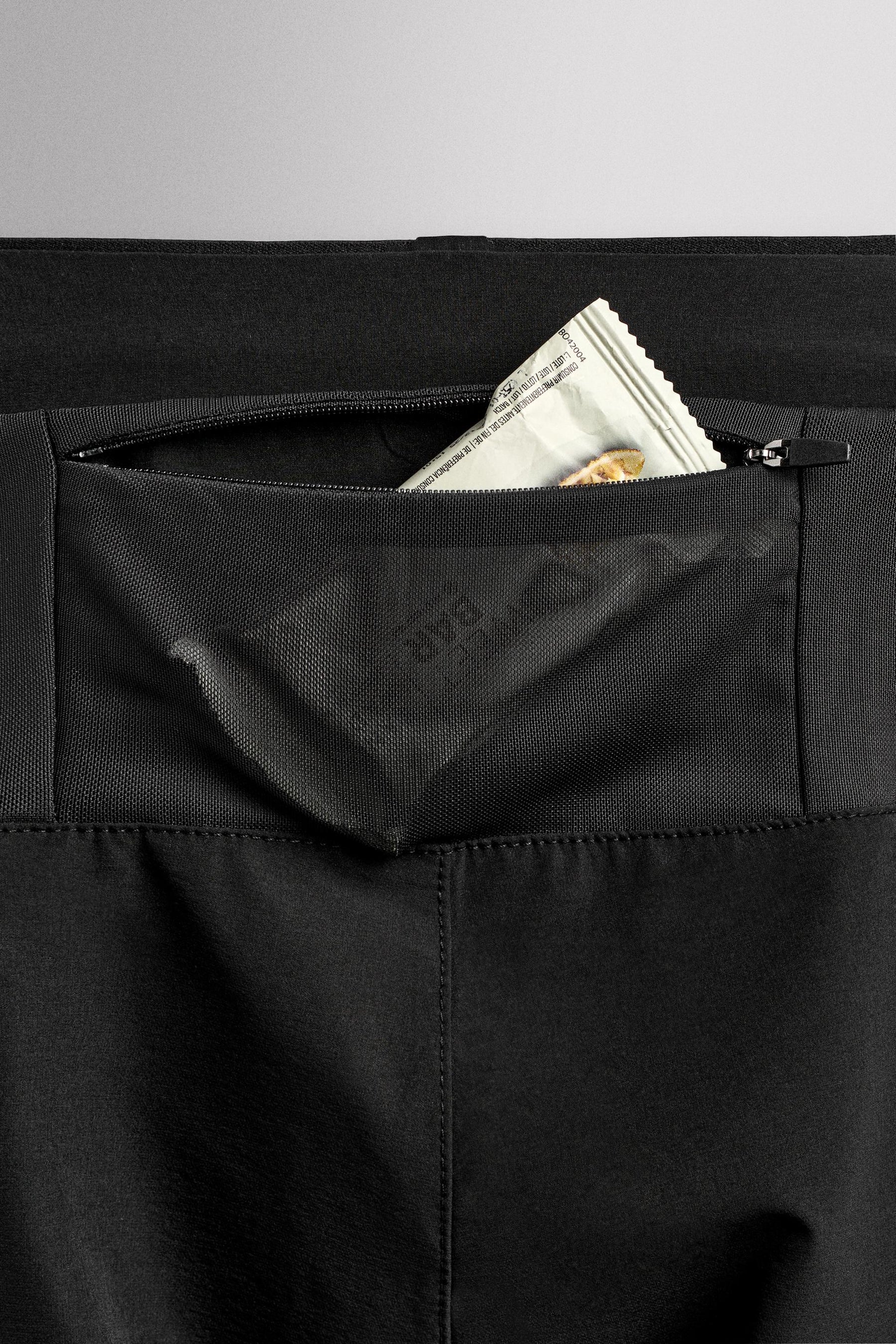 LIGHTWEIGHT TECHNICAL TROUSERS - Image 10