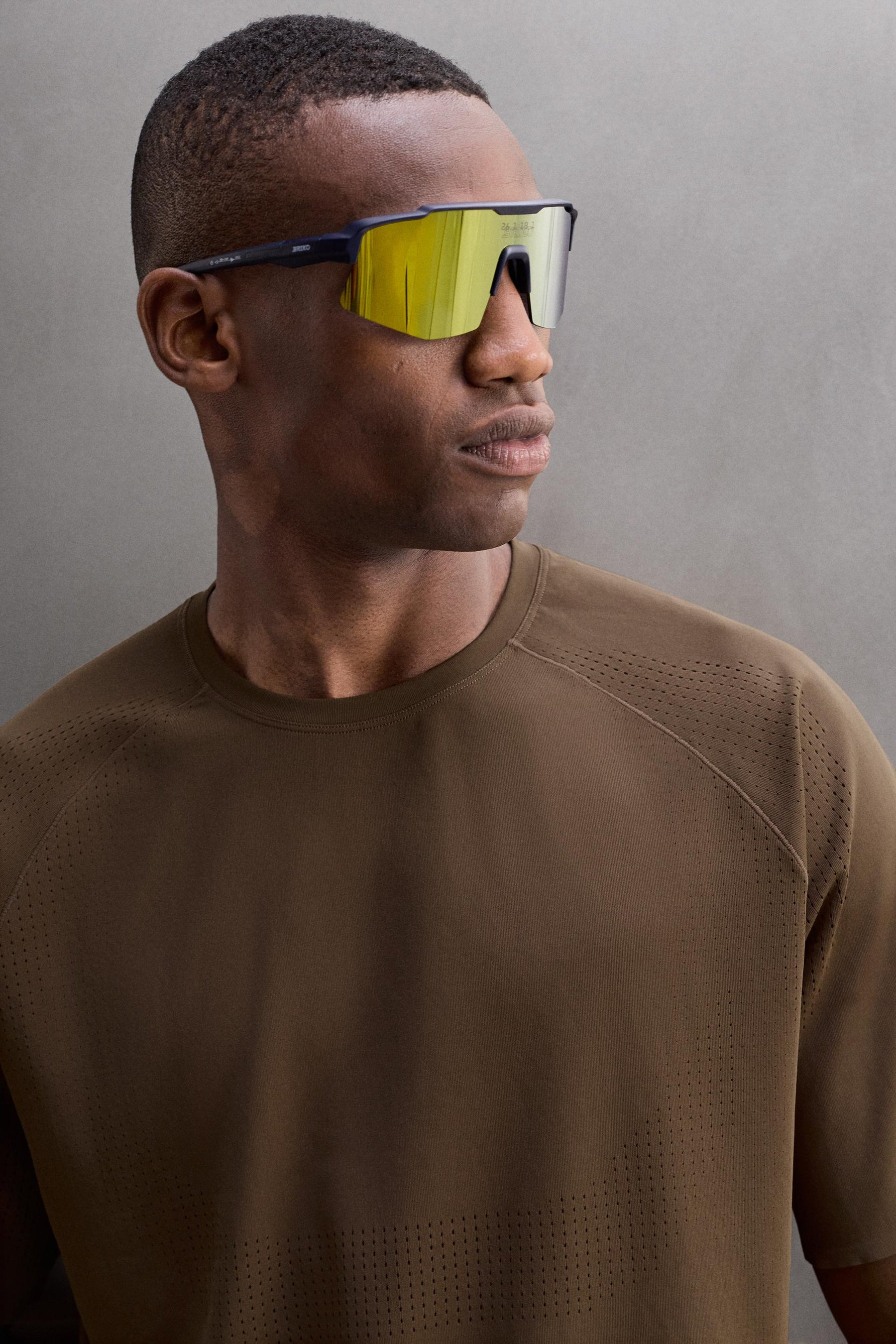 PERFORATED TEXTURED T-SHIRT - Image 6