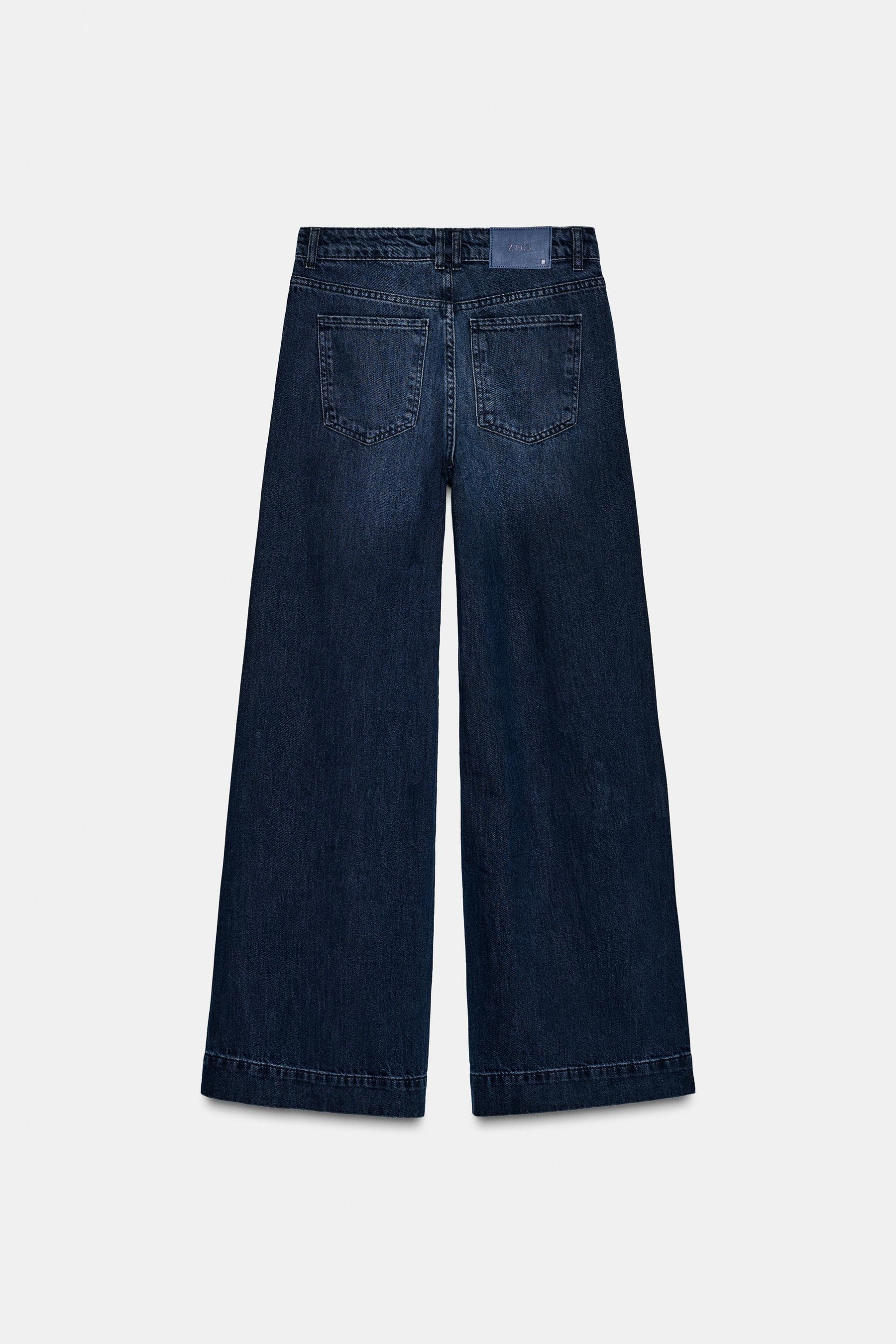 Wide-leg high-waist jeans