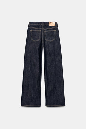 High-waist wide-leg jeans