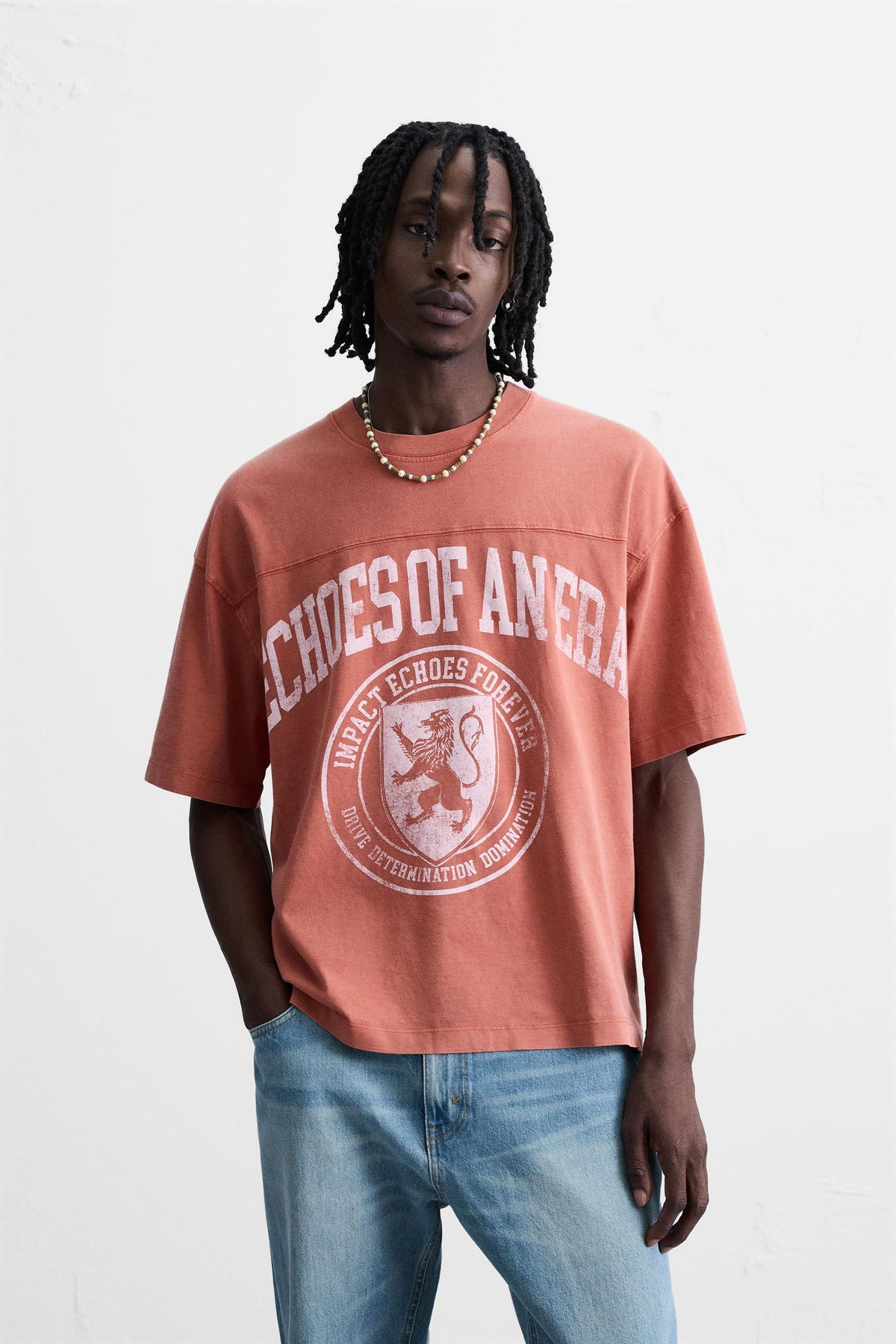 VARSITY PRINT T-SHIRT - Image 2