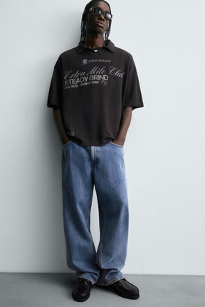 WASHED PRINTED TEXT POLO SHIRT - Image 4