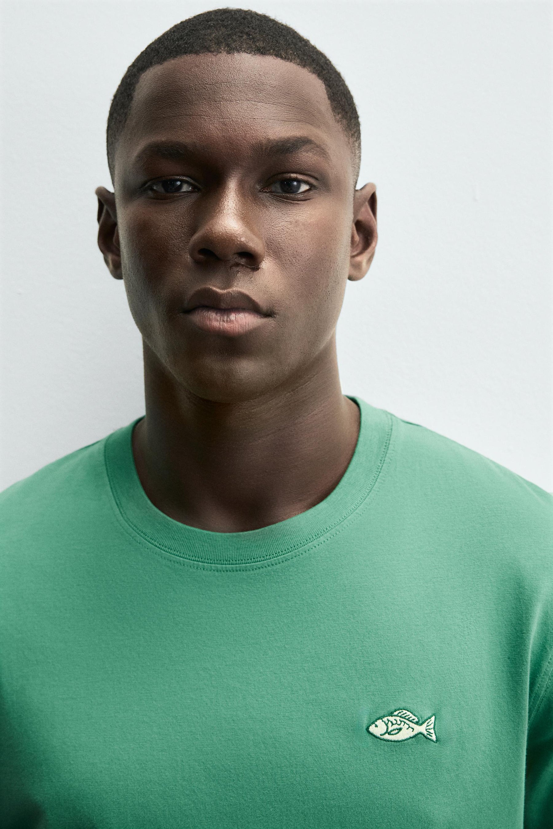 EMBROIDERED FISH T-SHIRT - Image 5