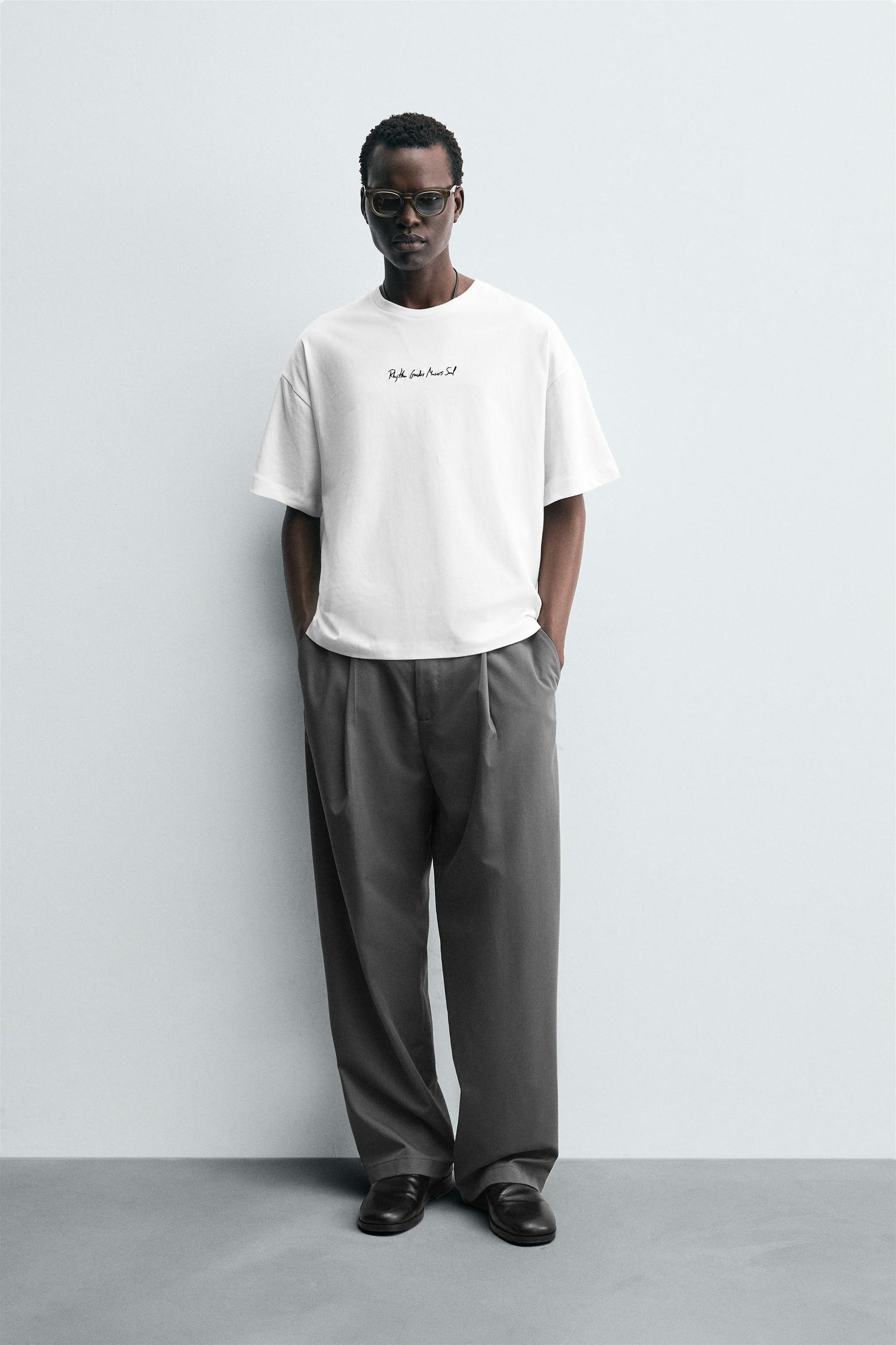 SLOGAN EMBROIDERED T-SHIRT - Image 1