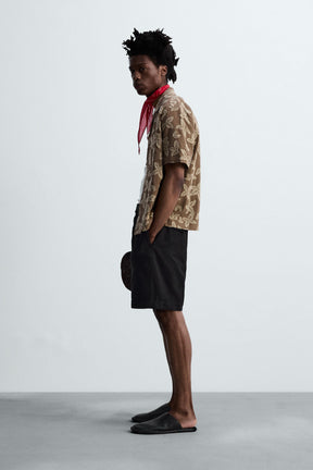 RELAXED FIT BERMUDA SHORTS WITH PLEATS - Image 4