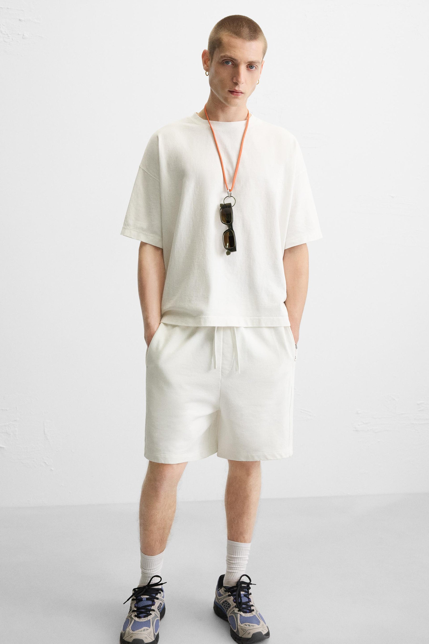 WASHED JOGGER BERMUDA SHORTS - Image 6