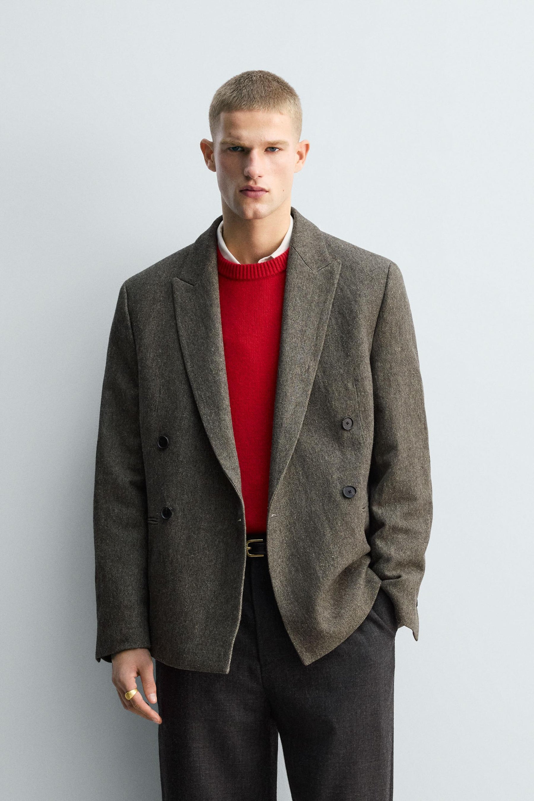 LIMITED EDITION TEXTURED BLAZER - Image 2