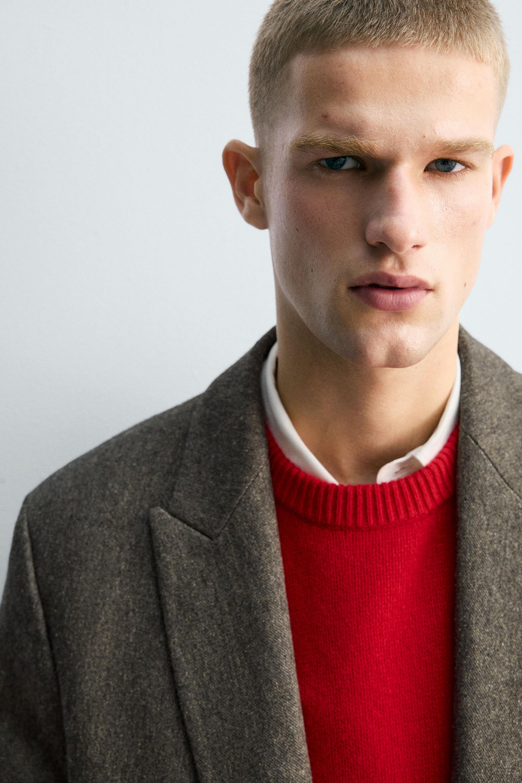 LIMITED EDITION TEXTURED BLAZER - Image 7