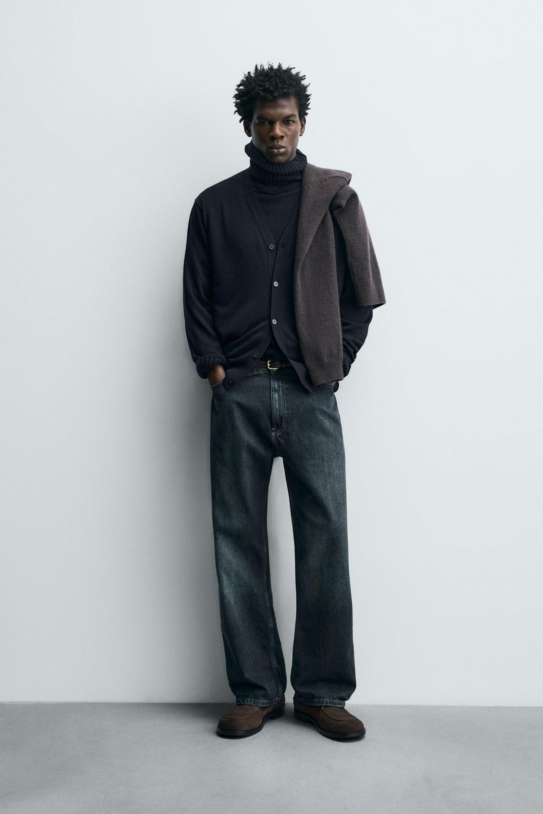 LIGHTWEIGHT WOOL CARDIGAN - Image 1