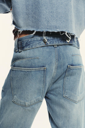 Straight mid-waist belted jeans
