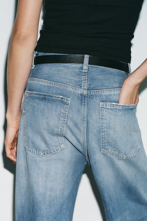 Straight Wide High-Waist Jeans