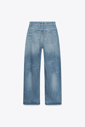 Straight Wide High-Waist Jeans