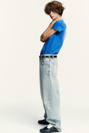 Oversized mid-waist jeans