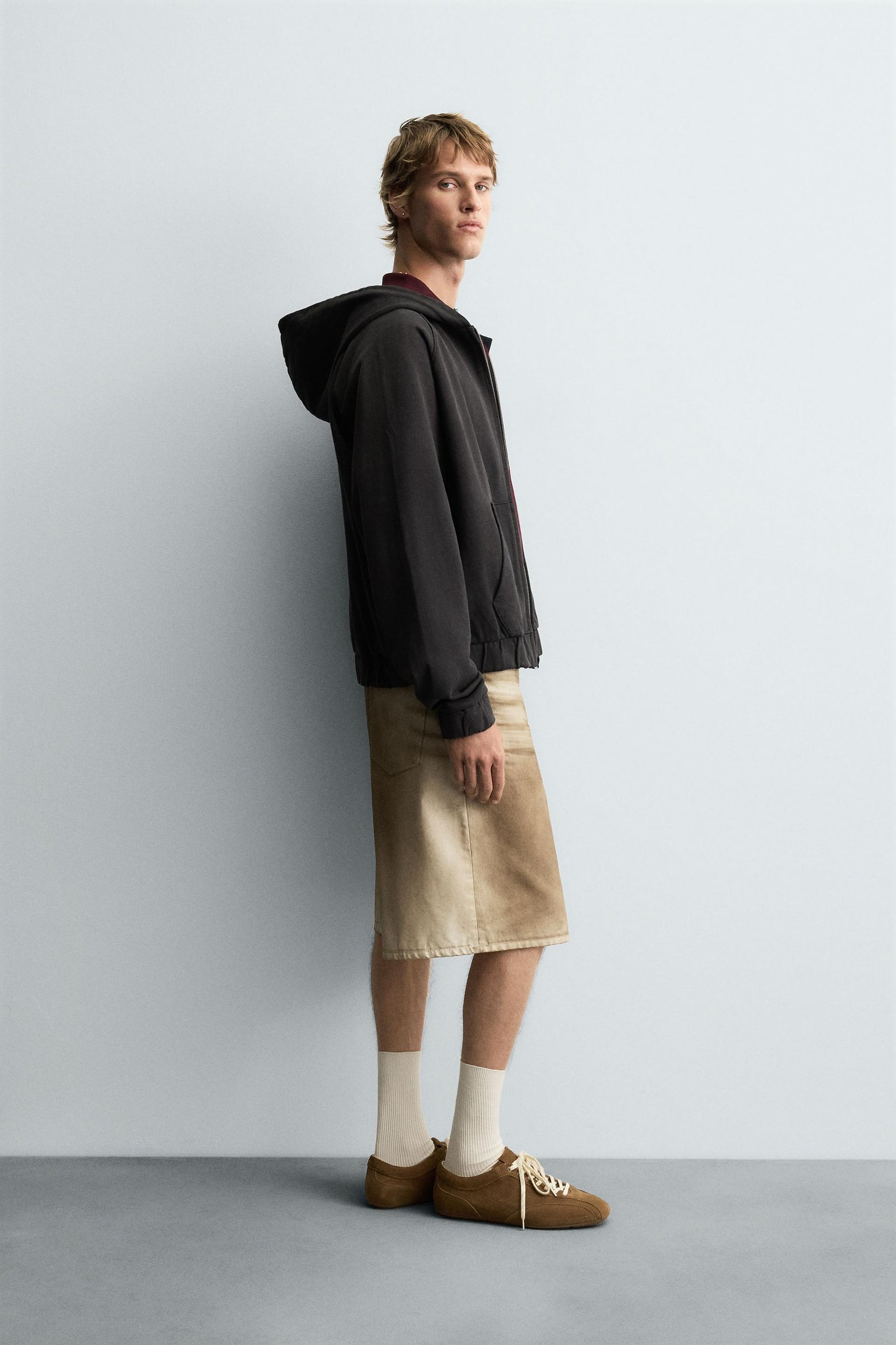 FADED PRINT BAGGY FIT BERMUDA SHORTS - Image 4