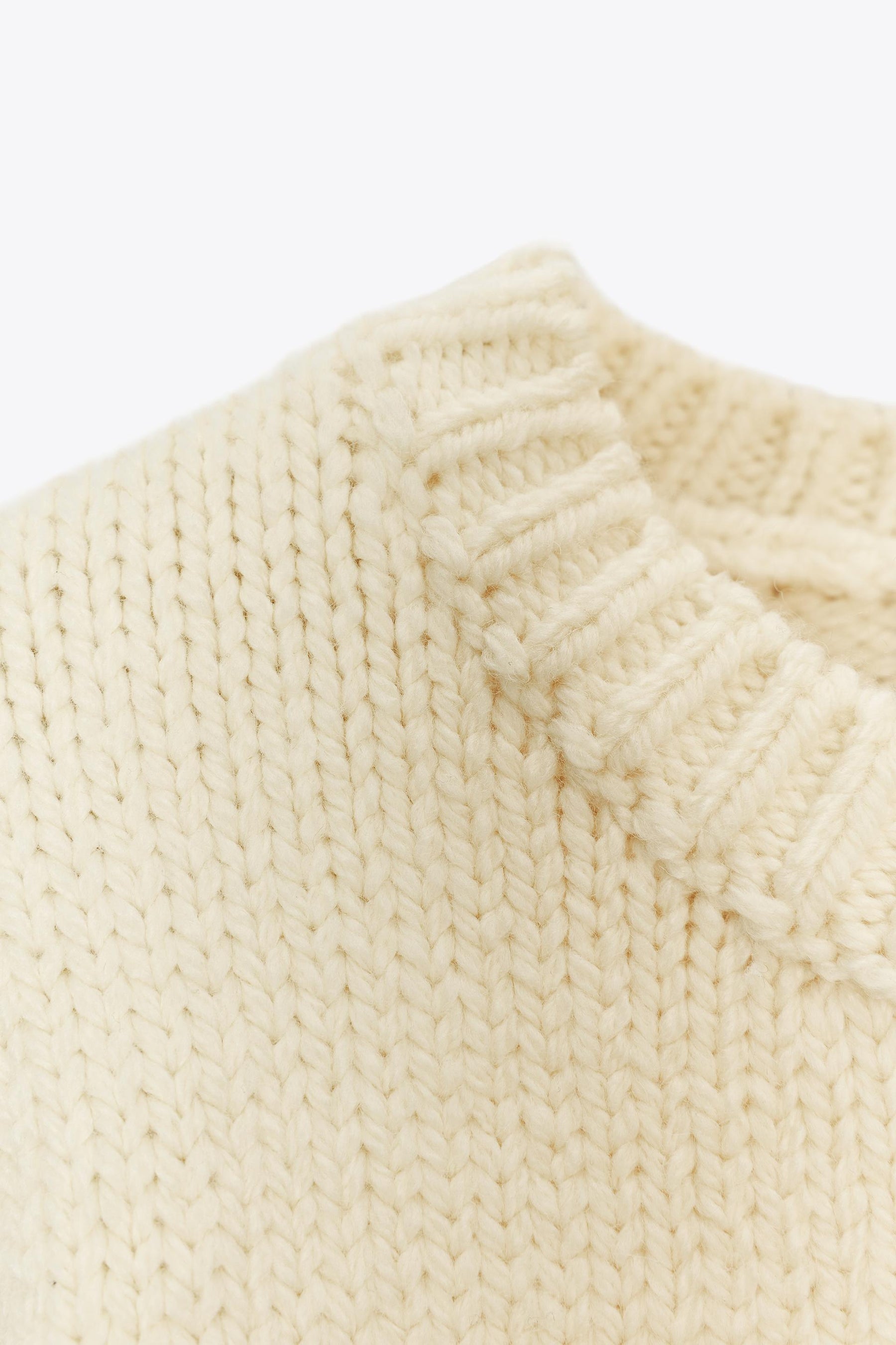 SHORT SLEEVE KNIT JUMPER - Image 4