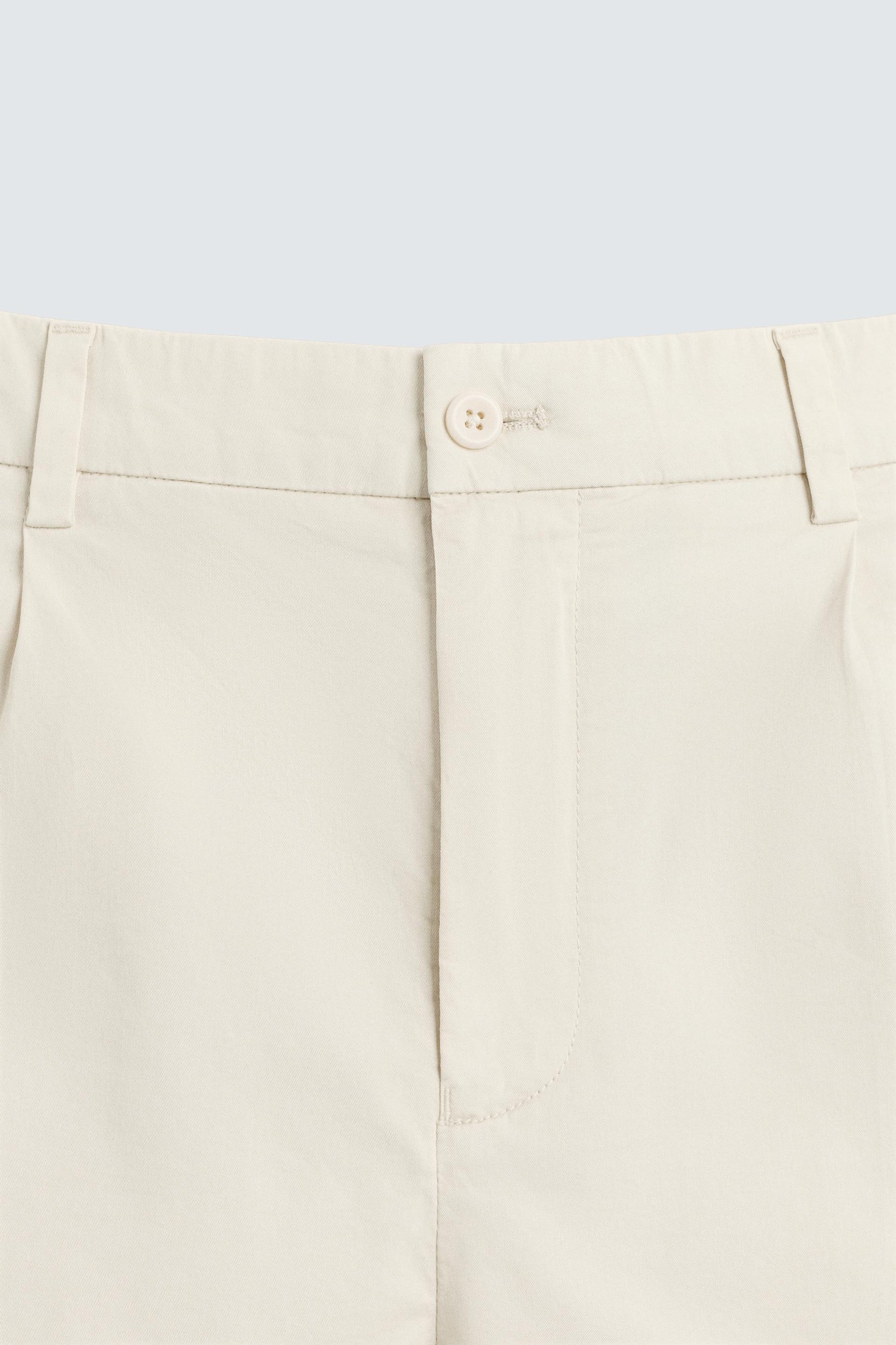 PLEATED REGULAR FIT BERMUDA SHORTS - Image 8