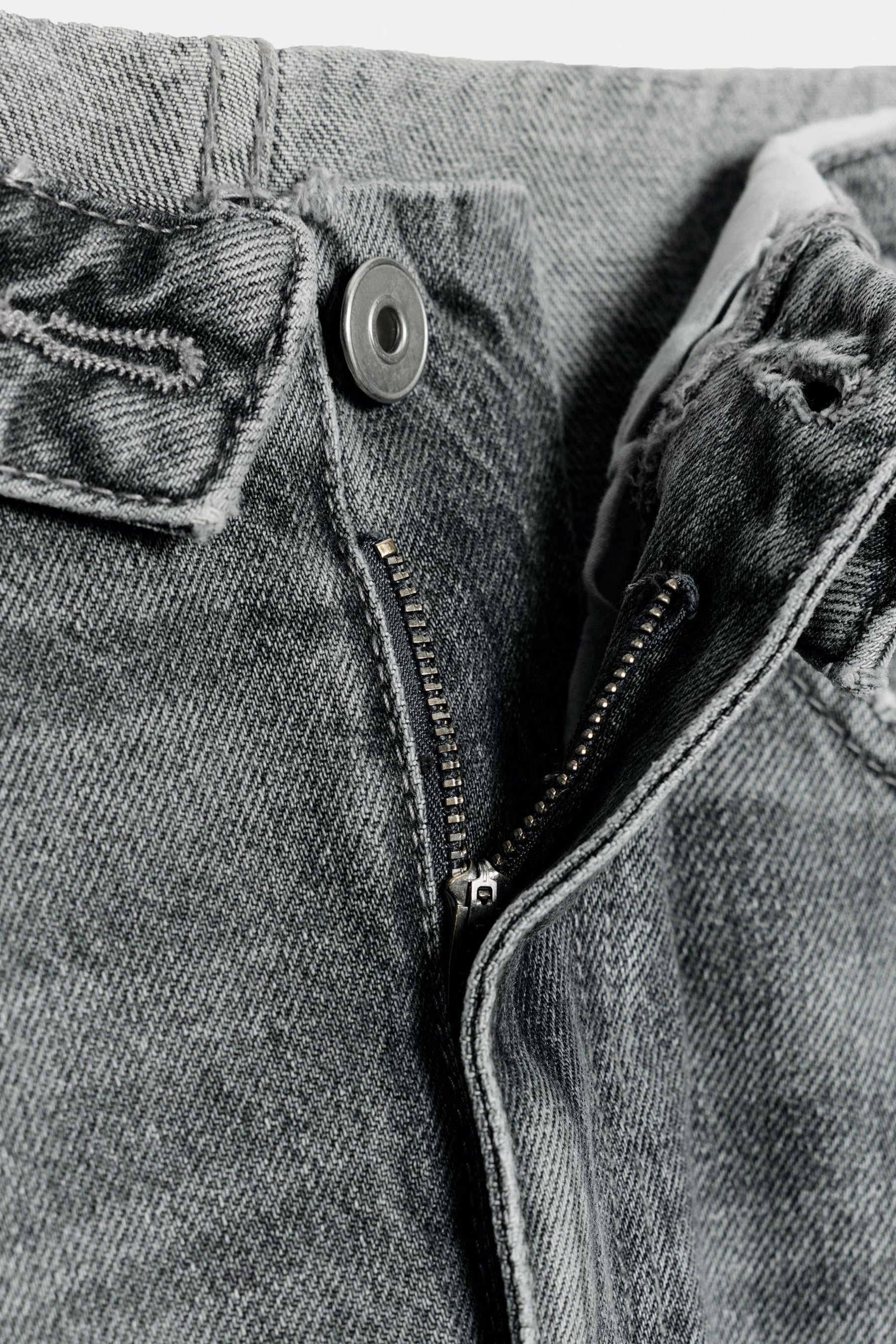 Folded waistband mid-waist jeans