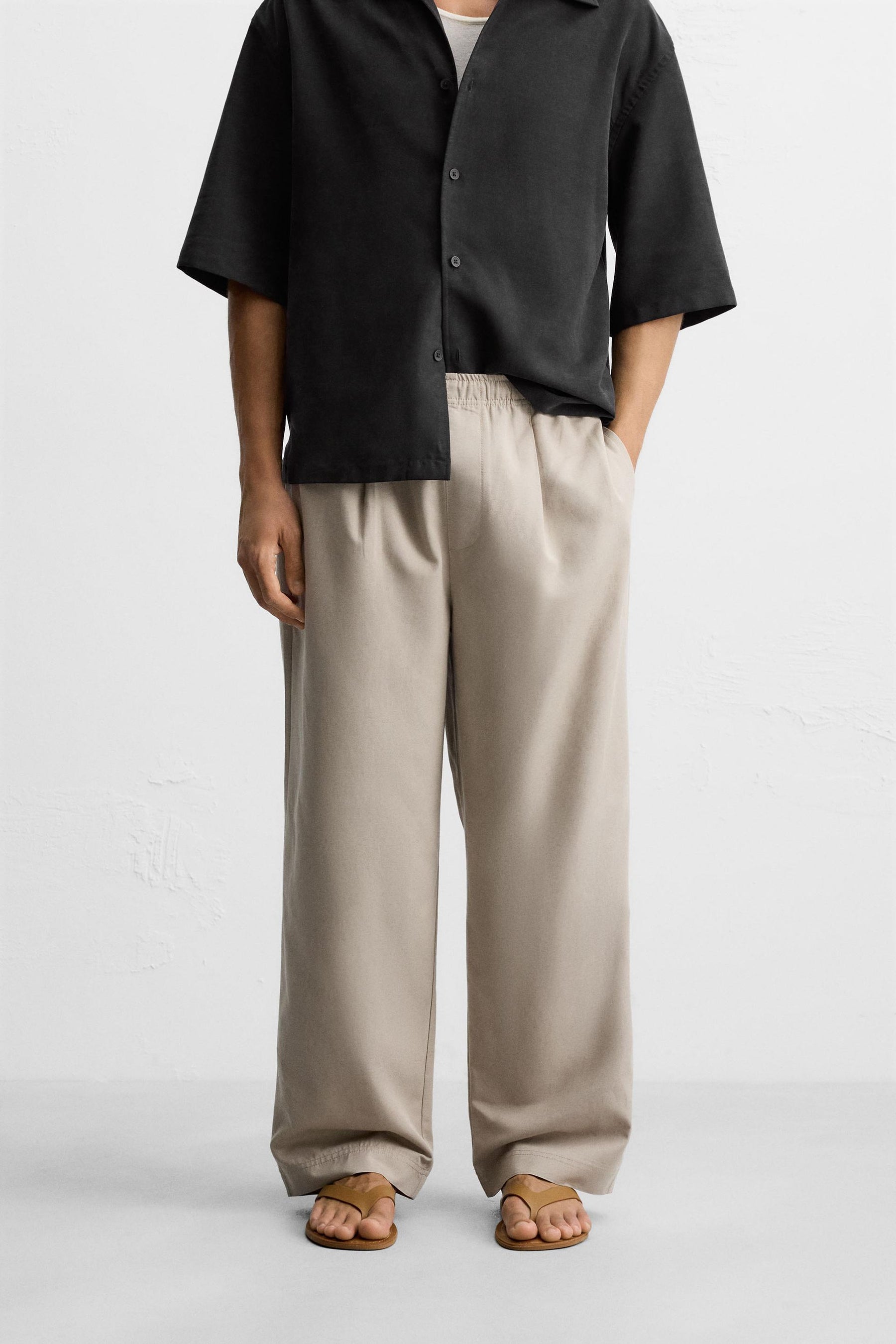 REGULAR FIT JOGGER WAIST TROUSERS - Image 2