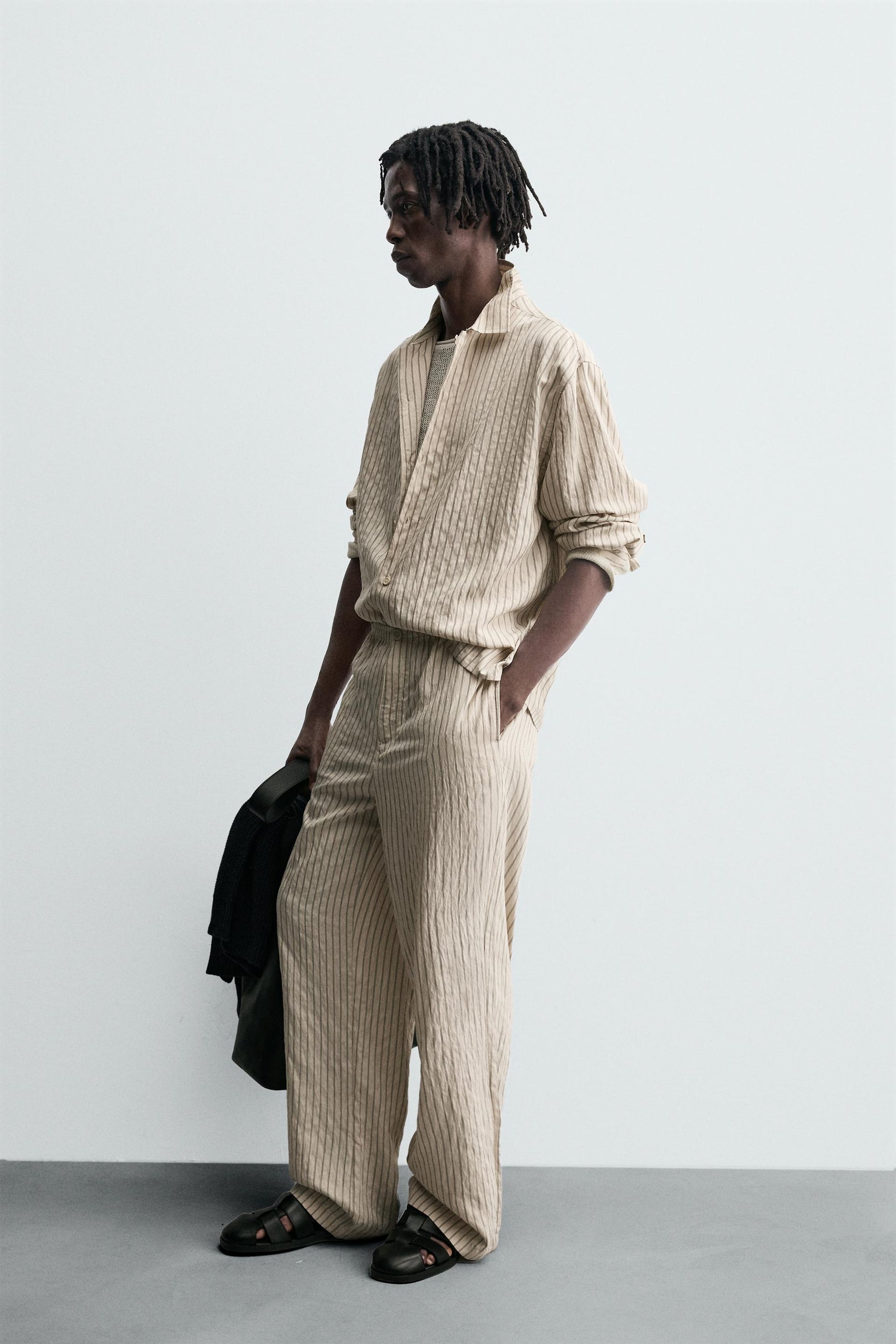 STRIPED WRINKLED-EFFECT FLOWING TROUSERS - Image 4
