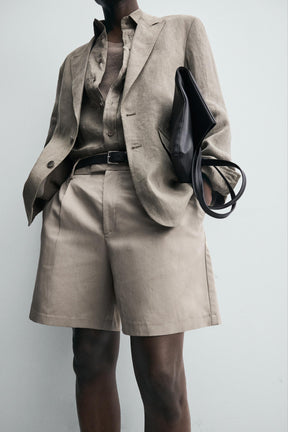 RELAXED FIT PLEATED BERMUDA SHORTS - Image 5