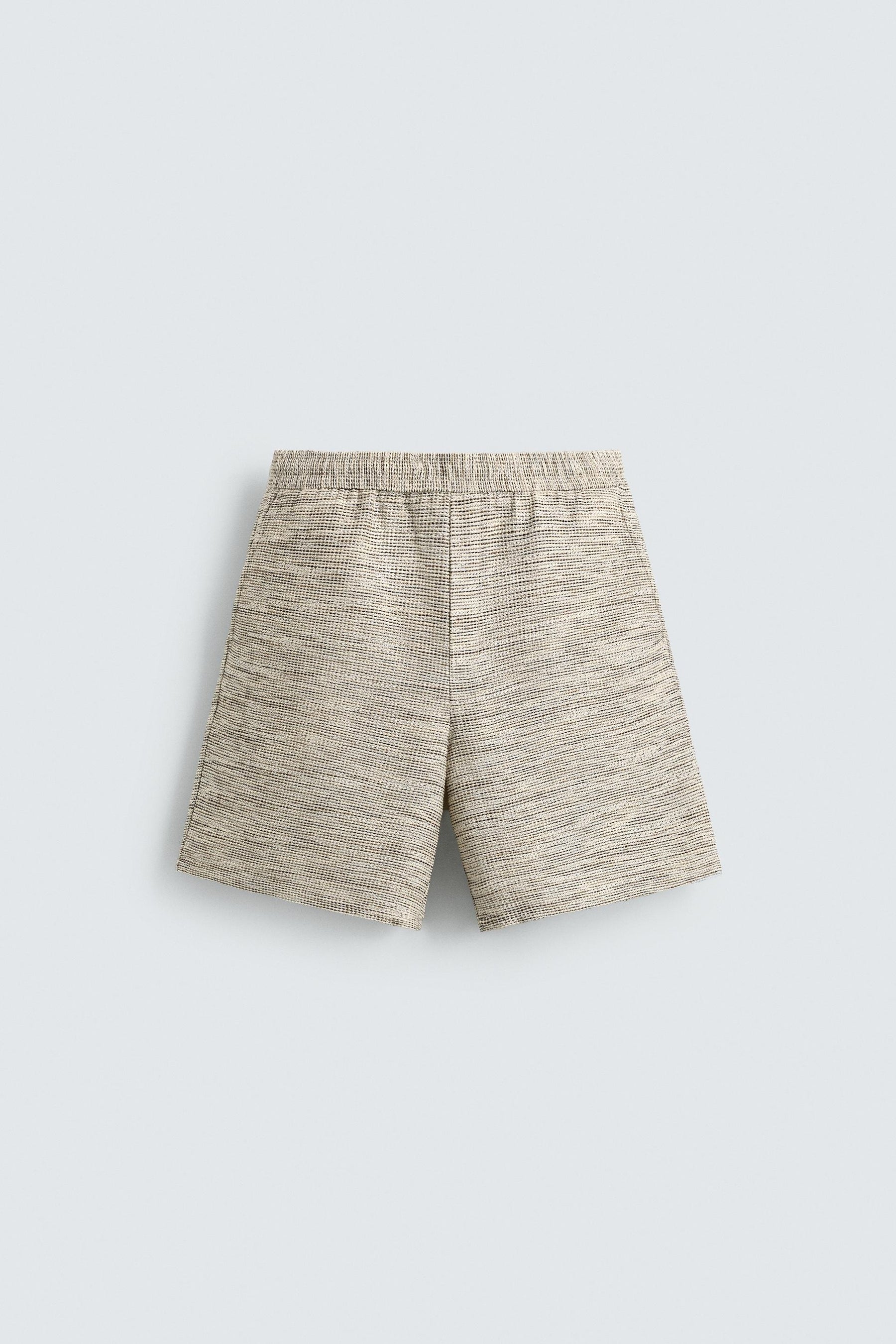 TEXTURED CONTRAST BERMUDA SHORTS - Image 6