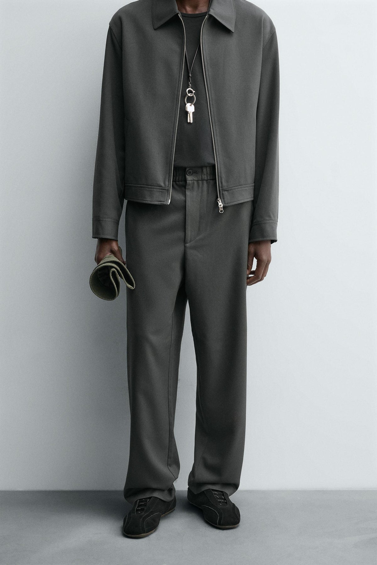 REGULAR FIT JOGGER WAIST TROUSERS - Image 2